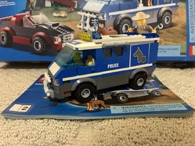 LEGO City (4441) Police Dog Van w/ Box, Police Van, Police Minifig, And 1 Manual