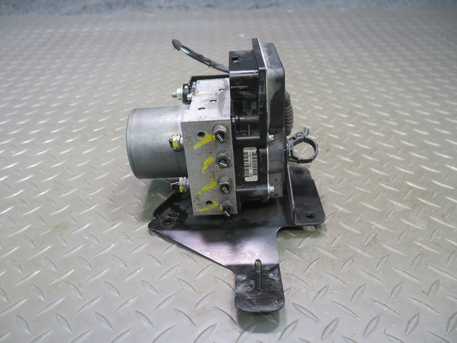 2012 MASERATI GRANTURISMO M145 ANTI LOCK BRAKE ABS PUMP MODULE