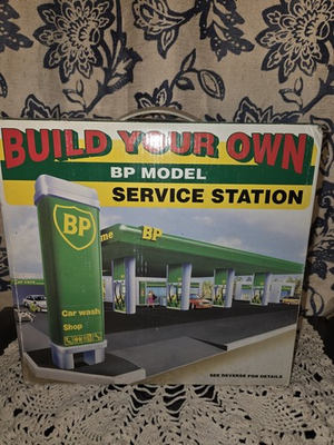 #ad BP Model Build Your Own Service Station 1995 Edition New BP GAS STATION $19.95