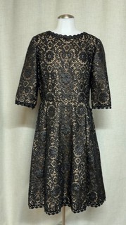 OSCAR DE LA RENTA designer Couture Black Coated Lace Gown Cocktail Midi Dress M