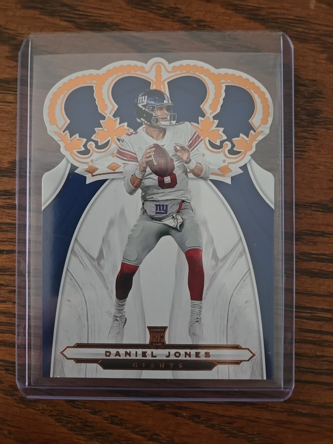 2019 Panini Chronicles - Crown Royale Daniel Jones #CR-3 (RC)