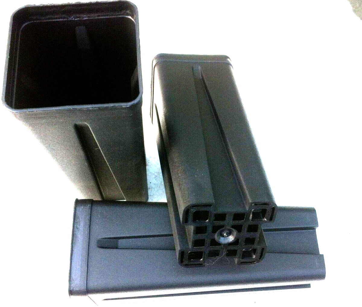 Vasi quadrati colore nero 5x5x6 cm (n.2700 pezzi), ditta Bamaplast