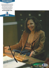 MAGGIE GYLLENHAAL SIGNED 'THE DEUCE' 8x10 PHOTO ACTRESS BECKETT COA BAS