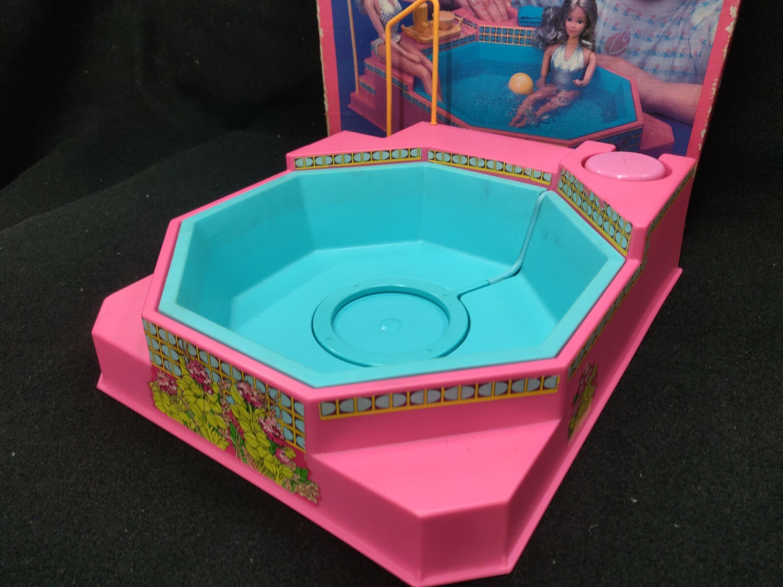 barbie bubbling spa 1983