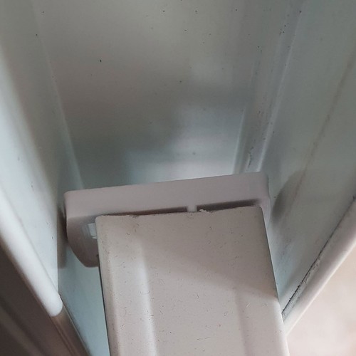 Lot of 6 Reinforced T-Top Sliding Closet Door Guides - Picture 5 of 5