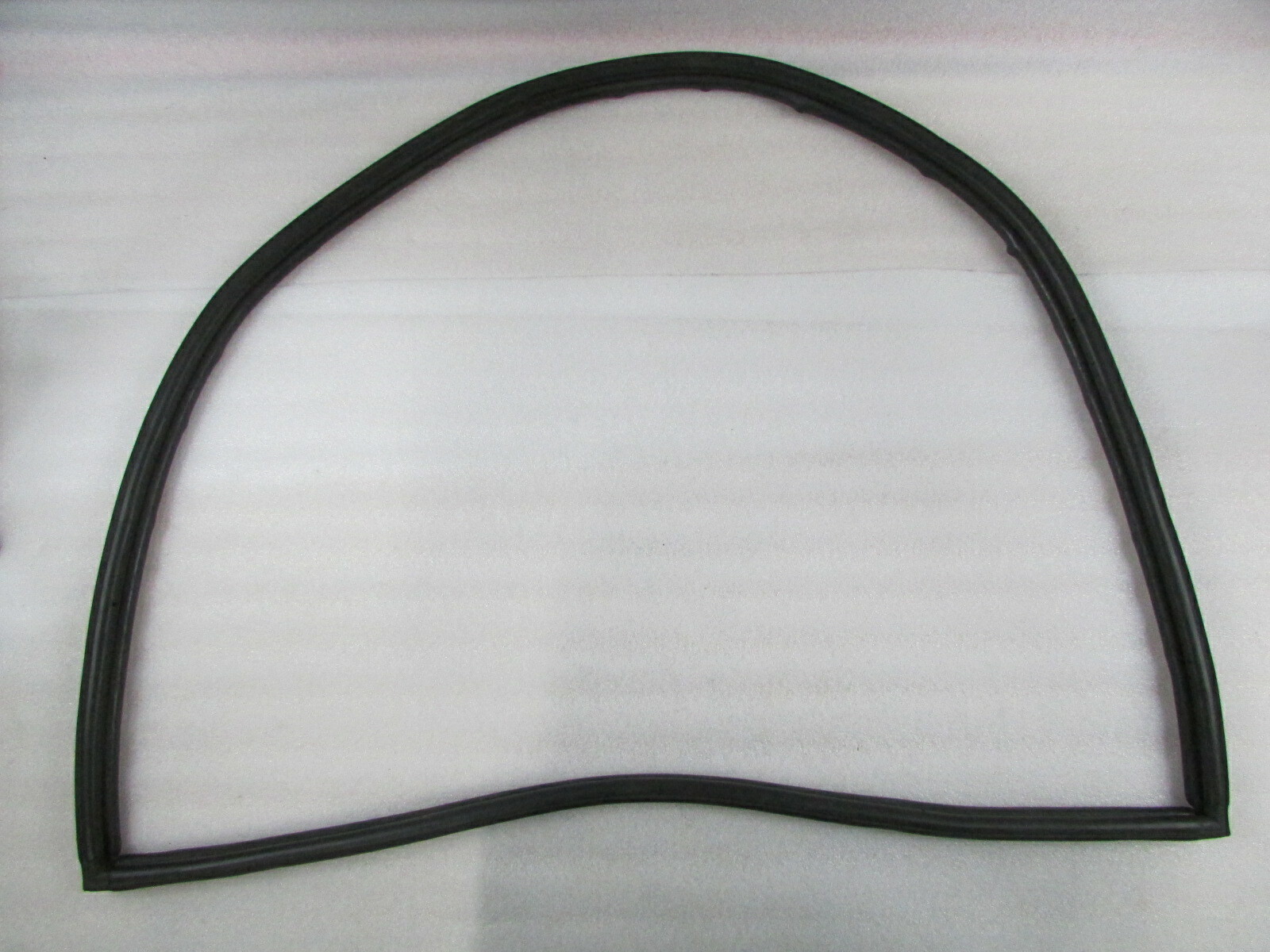 Ferrari 360, Front Trunk Carpet Rubber Molding, Used, P/N 65850000