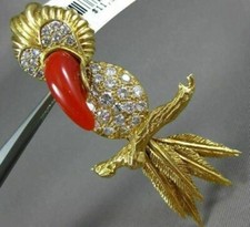 ESTATE EXTRA LARGE 2.90CT DIAMOND & AAA CORAL 18KT YELLOW GOLD PARROT BROOCH PIN