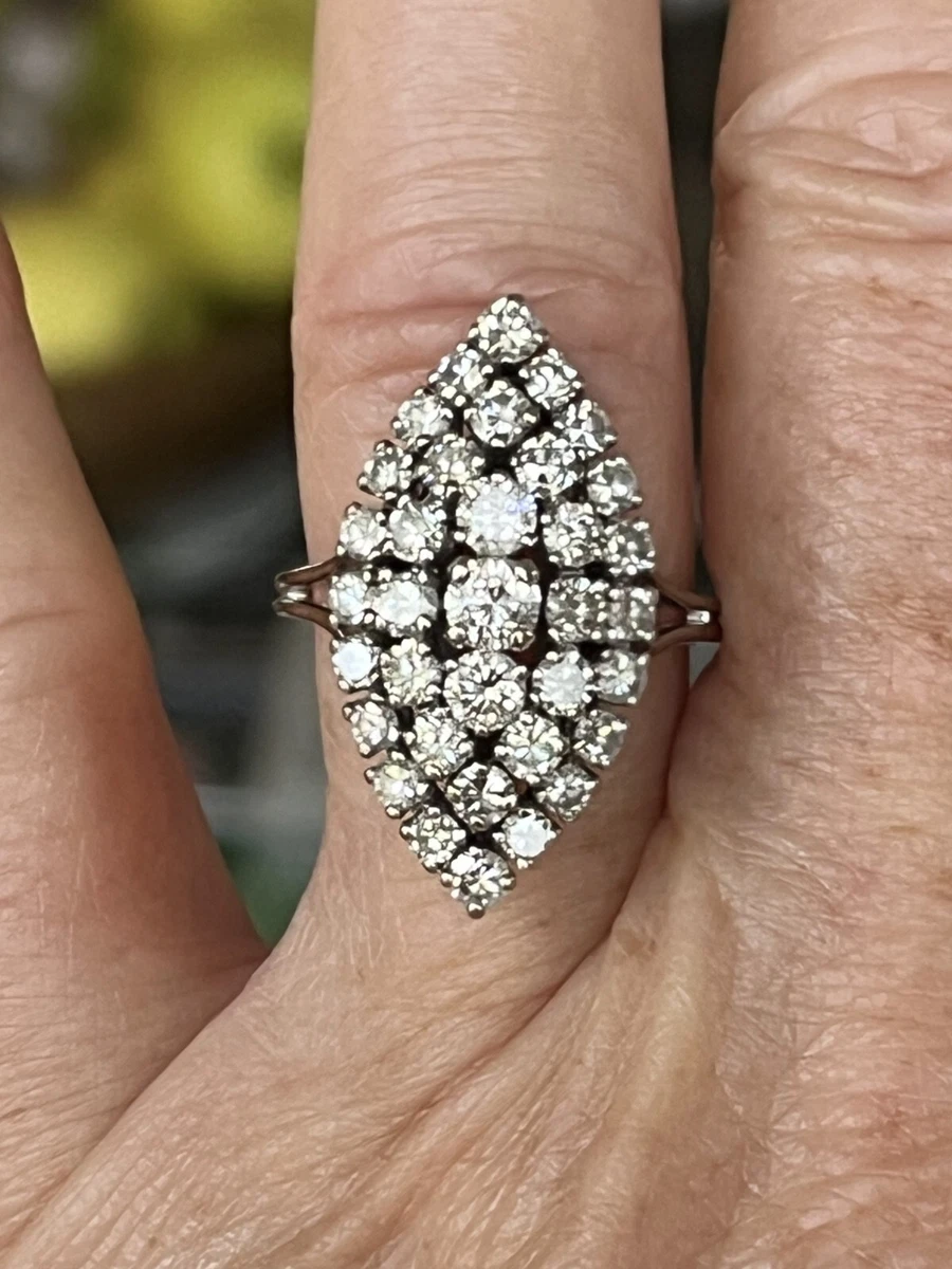 Bague marquise en 2025 or