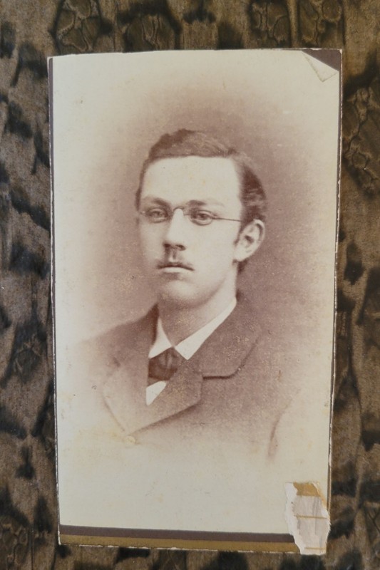 CDV Cabinet photo, Man with glasses, Anderson Photos, St. Paul, MN trimmed (?)