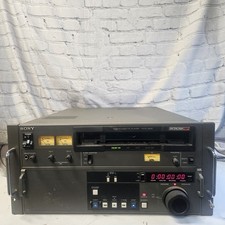 Sony NTSC BetaCam SP Video Editing Cassette Player  PVW-2600 Not Tested W/tape