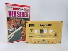 Asterix 18 Der Seher Europa MC Kassette gelb Aufkleber 5x geschraubt.