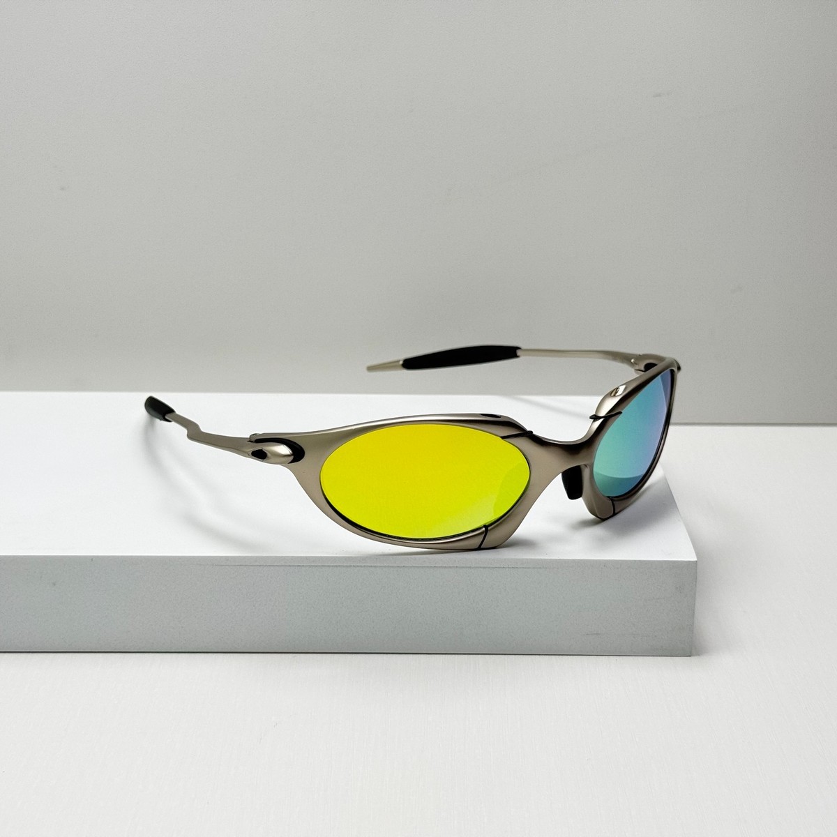 Oakley Romeo X-Metal Sunglasses Silver Frame Bright Yellow