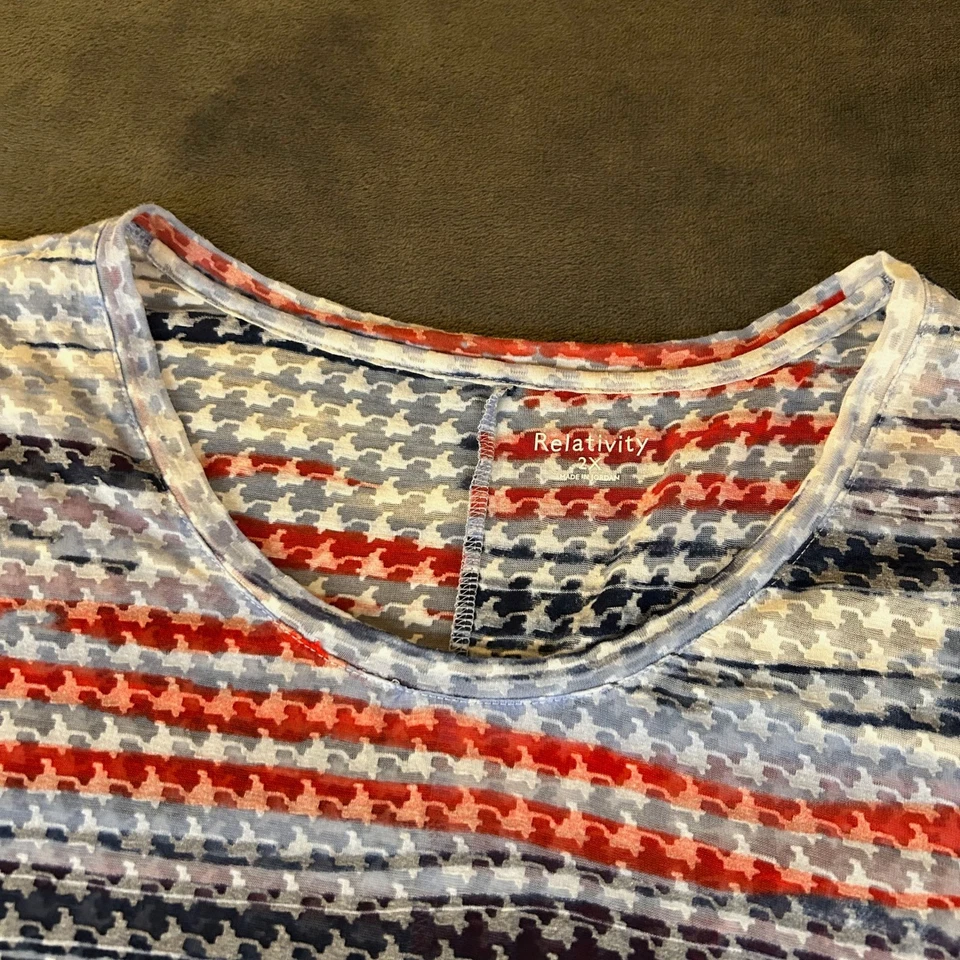 Blusa informal de mujer Relativity Top a rayas estampado de pata de gallo manga gorra talla 2X Foto 2 de 4