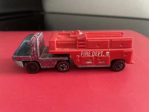 Vintage Hot Wheels Redline 1970 TOUGH Red ENAMEL Fire Truck Heavyweights