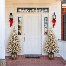 4ft Prelit Artificial Christmas Tree Small Xmas Tree with 120 Lights  Base