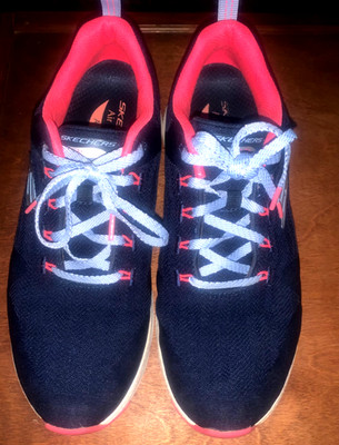 Sketchers womens 9.5 Air cool arch fit Blue/Pink, Excellent Condition
