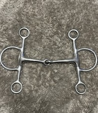 Nice 5-5.25  Single Joint Stainless Steel Elevator Snaffle Bit Soft Leverage EUC