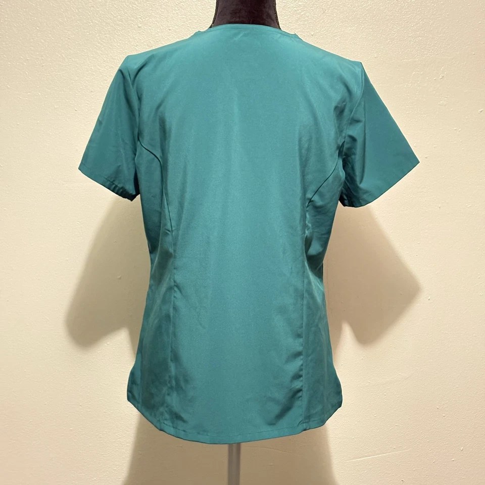 Blusa Médica Dickies EDS Essentials Cuello en V Enfermería DK615 Mediana HNPS Verde Foto 2 de 4