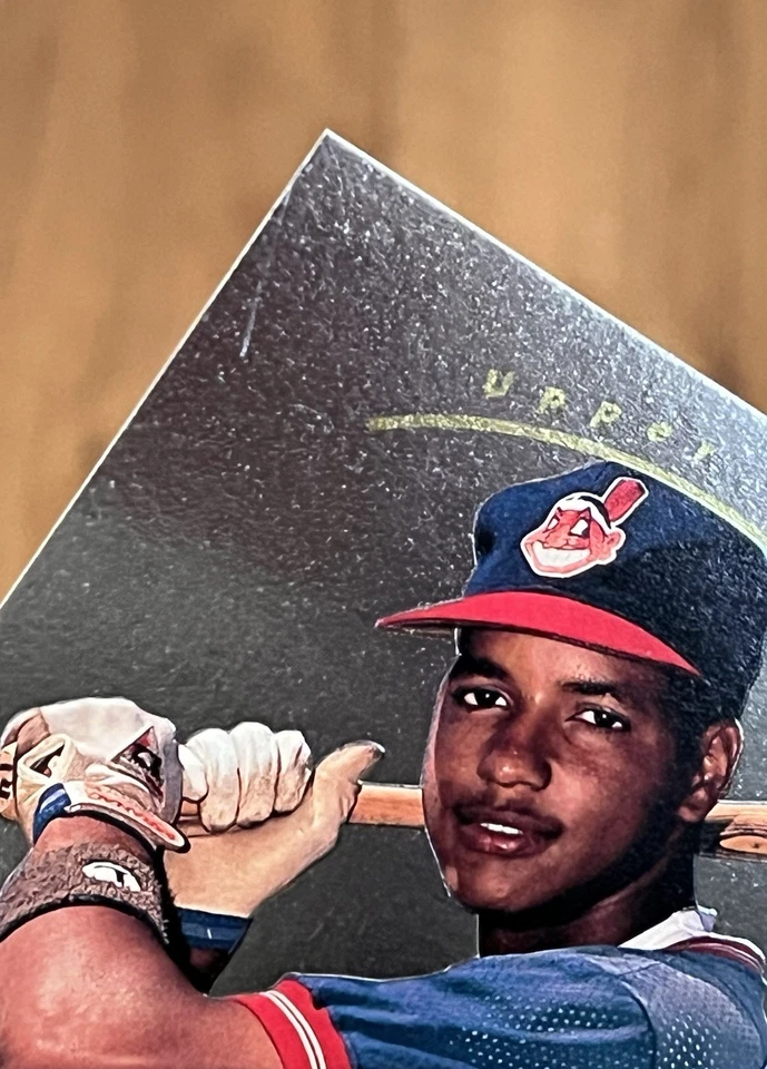 Manny Ramirez 1993 Upper Deck SP Foil RC - Cleveland Indians #285 NM-MT+ - Image 3 of 4