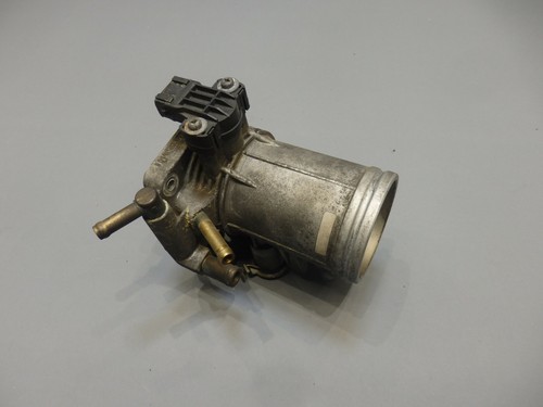 BMW E36 Cabrio 318i 184E2 Drosselklappe Drosselklappenstutzen