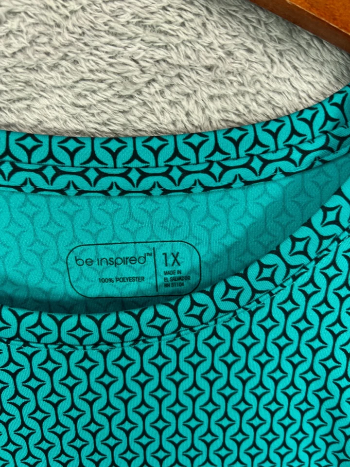 Camisa de Entrenamiento para Mujer 1X Be Inspired Diseño Verde Elástica Atlética Activa Foto 4 de 4