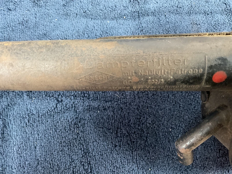 Carcasa filtro aire diésel Mercedes-Benz Ponton 180D W120 Foto 2 de 4