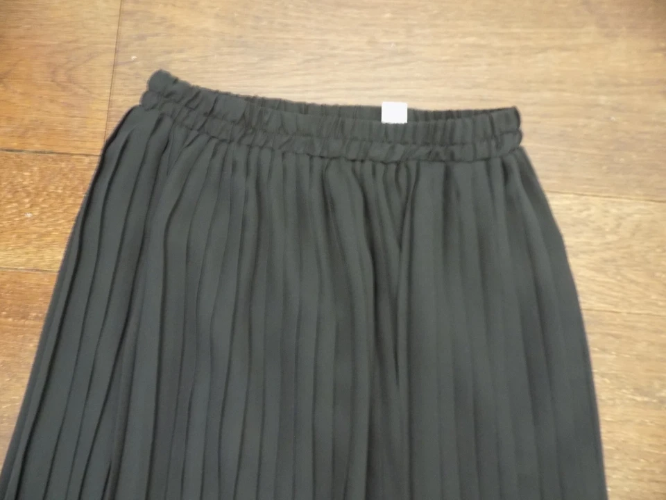 Falda De Colección Retro Clásica Completa Plisada Forrada Cintura Elástica 26" Negra Alemania Occidental Foto 2 de 4