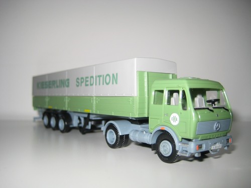 Herpa H0 811285 - Camión Mercedes-Benz con remolque "Kieserling" - Imagen 7 de 12