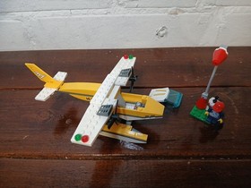 LEGO CITY: Seaplane (3178) Complete with Instructions Retired Set No Box