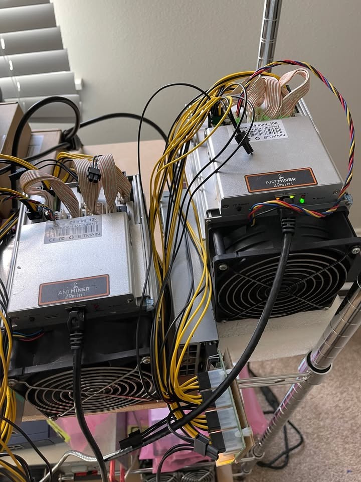 Bitmain Antminer Z9 Mini ASIC Equihash Virtual Currency Miner