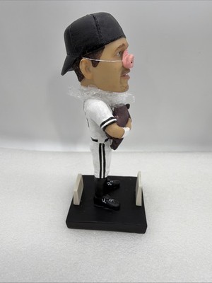【BOBBLE HEAD】ST. PAUL SAINTS 首振り人形 St. Paul Saints 30th Anniversary Kevin Millar Ball Pig “THE SAINT