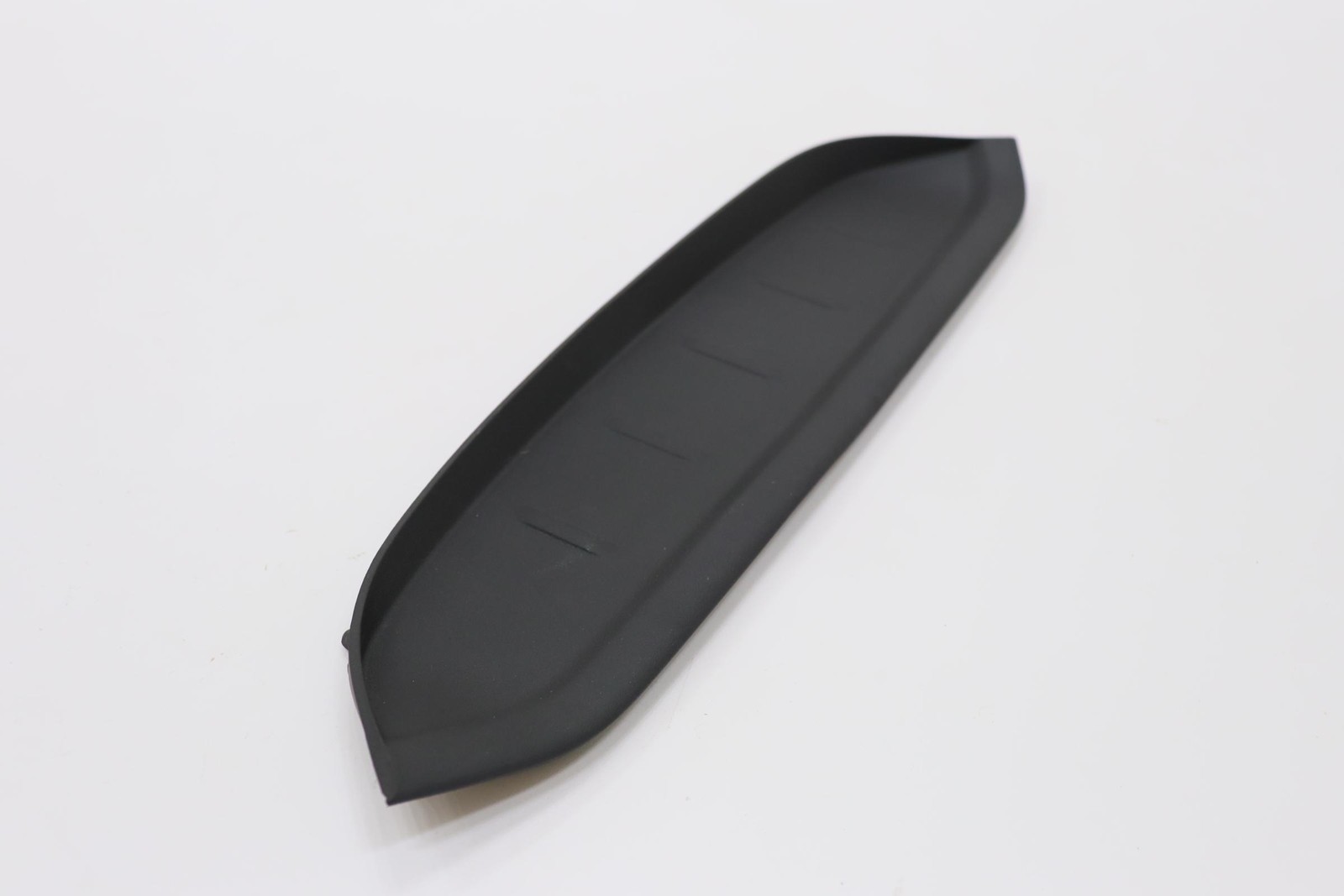 2021- 2023 CHEVROLET TRAILBLAZER DASH RIGHT UPPER HOLDER INSERT MAT OEM 42521925