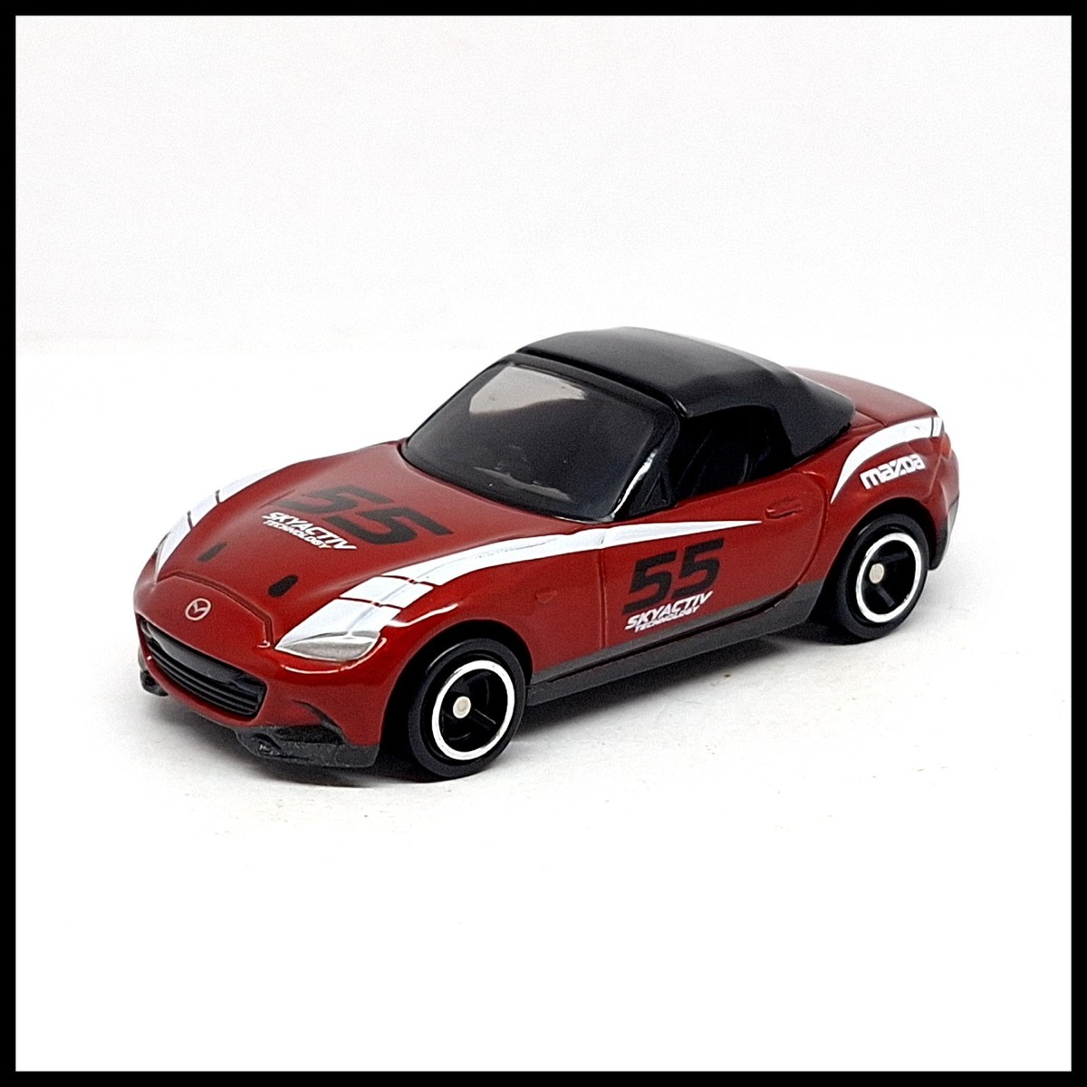 TOMICA MAZDA ROADSTER MX-5 #55 Skyactiv 1/57 TOMY DIECAST CAR 26