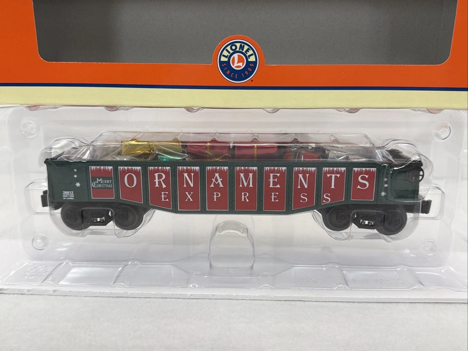 Lionel 6-26612 Christmas Holiday Gondola with Gifts Car O Gauge New - Image 2 of 4