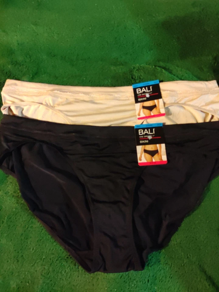 4 Pair - Bali Size 9 Bikini Panties w/tags 90% nylon - Image 4 of 4
