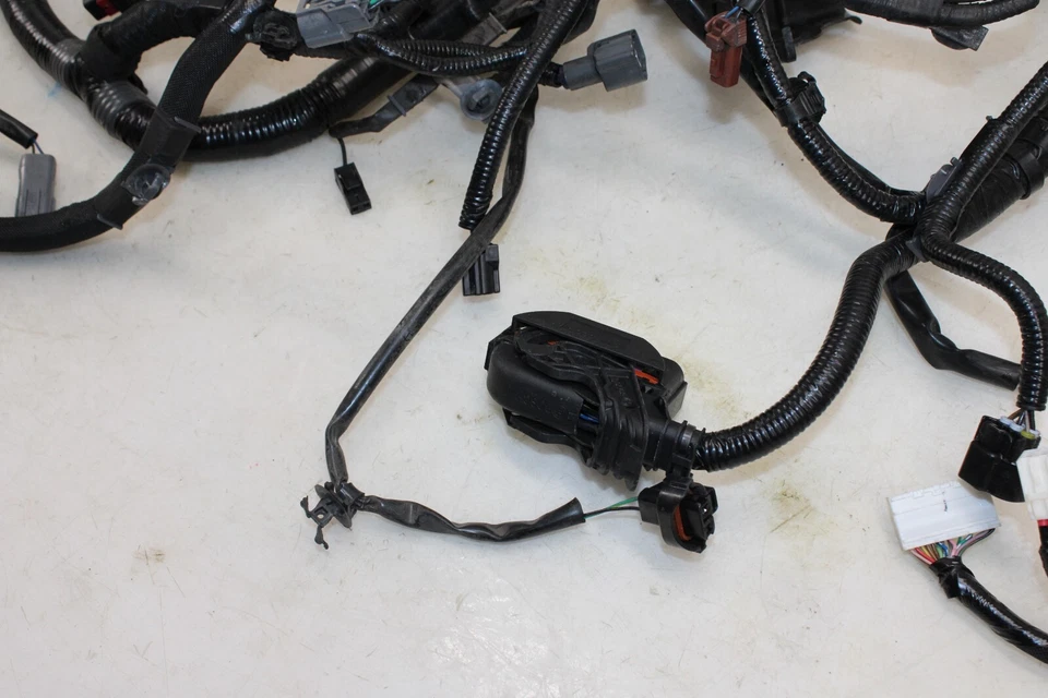 Chicote de fios 2017 Fiat 124 Spider A/T compartimento do motor fabricante IB140 - Imagem 4 de 4