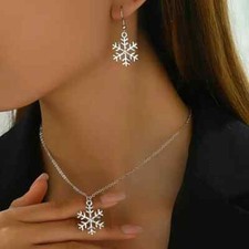 Elegant Silvery Snowflake Jewelry Set for Women: Necklace Earrings  Bracelet