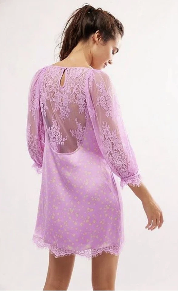 Mini Vestido Combo Free People Iris About That Volantes Lila Talla Pequeña Precio de venta sugerido por el fabricante $168 Foto 2 de 4