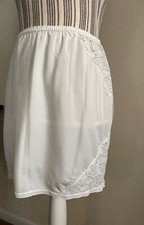 Vintage Mini White Ivory Elastic Waist Slip With Lace Details Size Small
