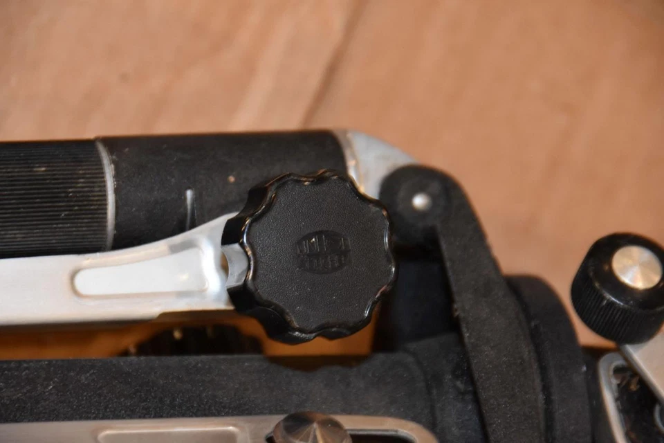 Trípode profesional Linhof muy resistente Alemania Foto 4 de 4