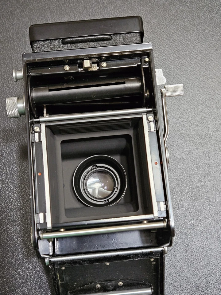 Minolta Autocord III TLR 6x6 Rokkor 75mm f/3.5 Film Camera Japan Chiyoko - Image 4 of 4