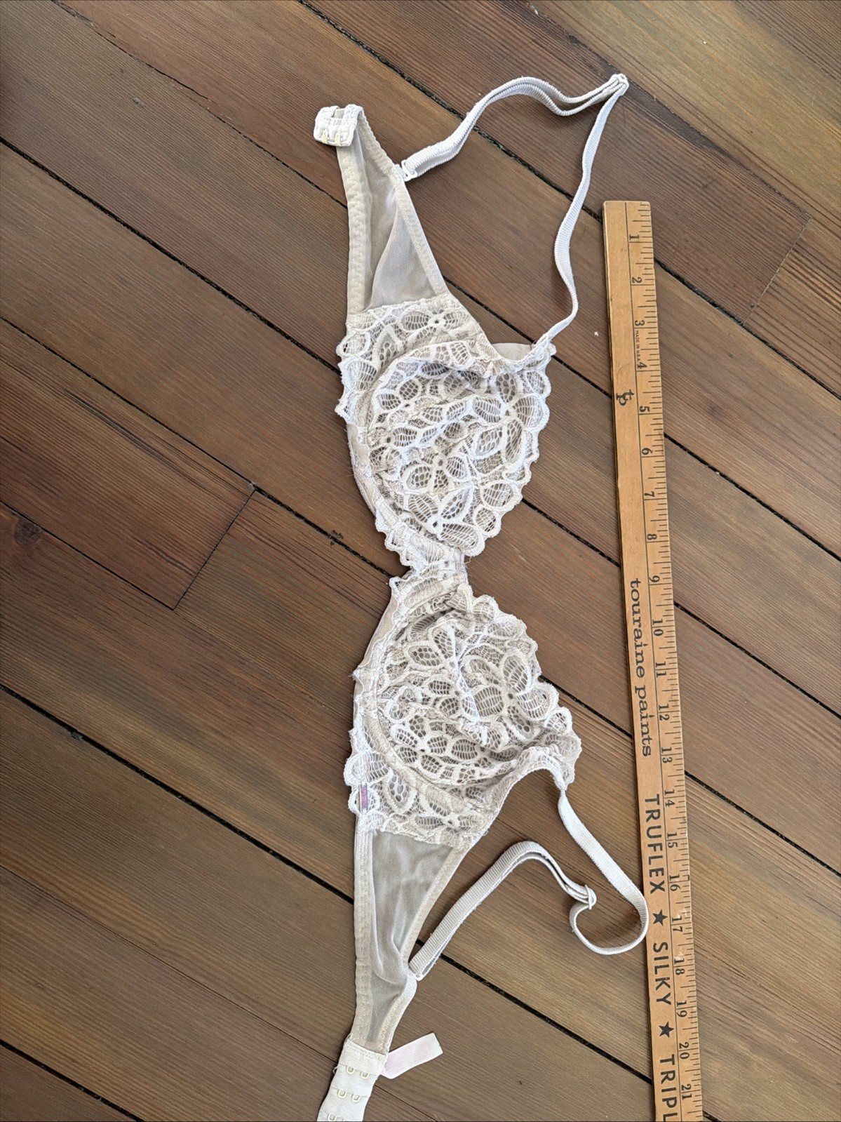 Victoria’s Secret PINK Flower Lace Unpadded Bra 32D