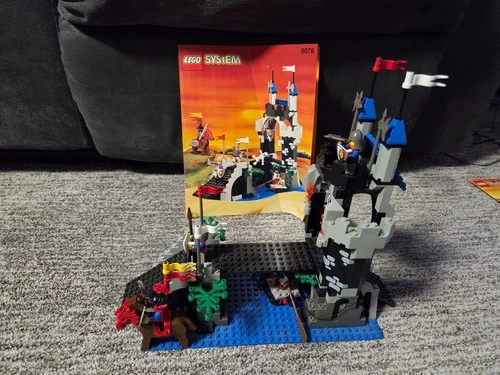 LEGO Castle: Royal Drawbridge (6078) 100% Complete + Instructions - NO Box