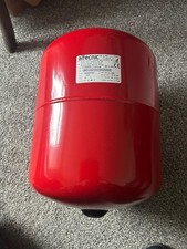 Central heating expansion tank