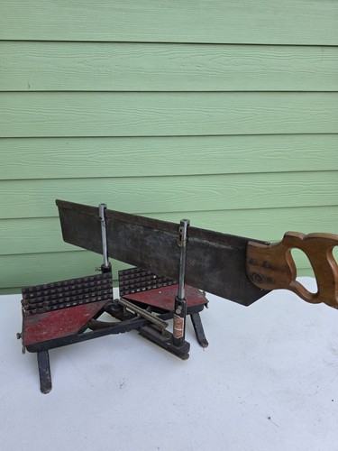 Miller Falls Mitre Box Co. 26" Saw, miter Henry Disston Saw