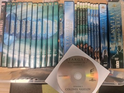 Stargate Atlantis + Stargate SG1, Konvolut, Zustand sehr gut - schlecht !LESEN!
