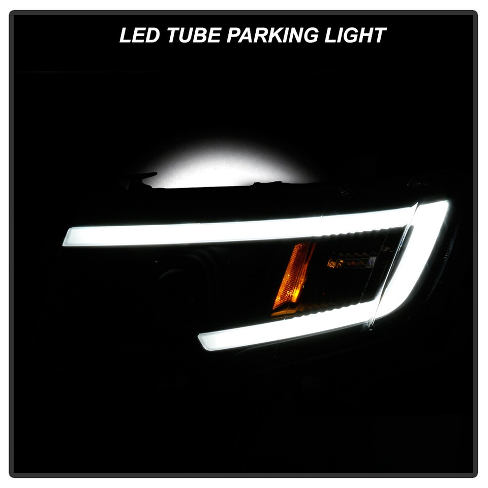 2008-2011 Ford Focus S SE SES SEL Chrome Headlights Assembly Headlamps Pair | Clear Lens | Warm