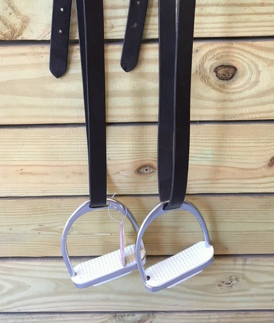 Brown Adult Stirrup Leathers & OFFSET 4 3/4" Irons Stirrups Pads