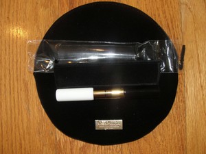 good girl carolina herrera rollerball