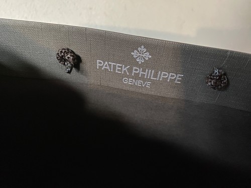 Paper Bag PATEK PHILIPPE Bolsa de Papel - 38 x 30 x 13 cm - Color marrón - Picture 3 of 5